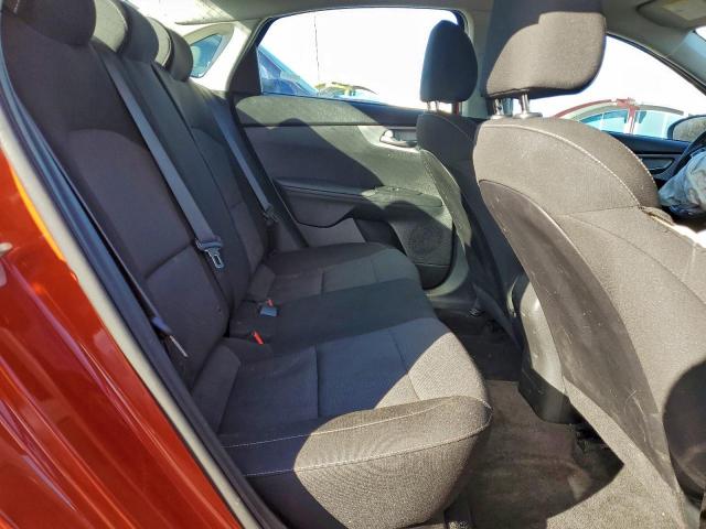 Kia Forte Lx Image 9