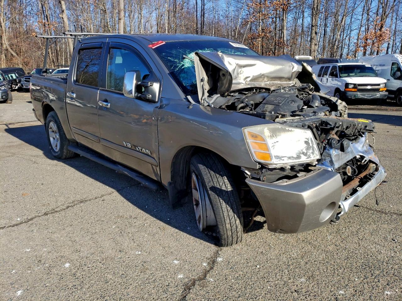 Nissan Titan Xe Image 5