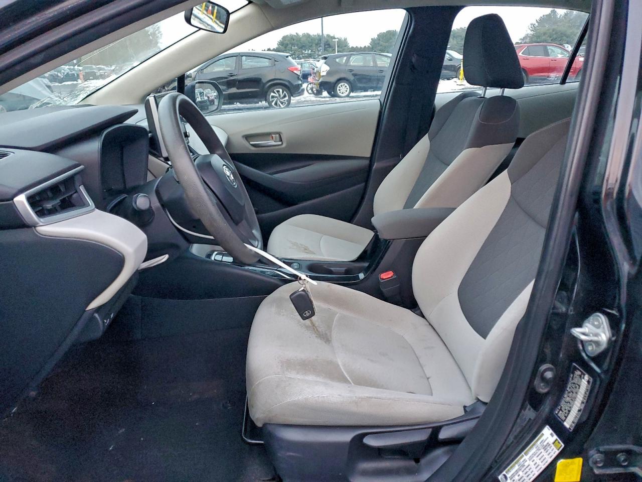 Toyota Corolla Le Image 5