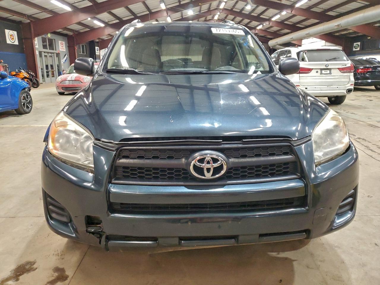 Toyota RAV4 Image 6
