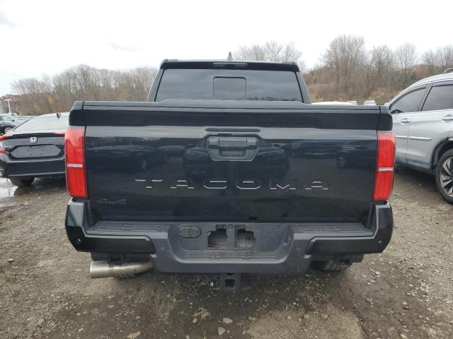 Toyota Tacoma Double Cab Image 6