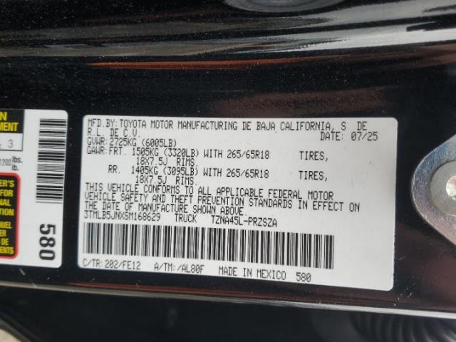 Toyota Tacoma Double Cab Image 9