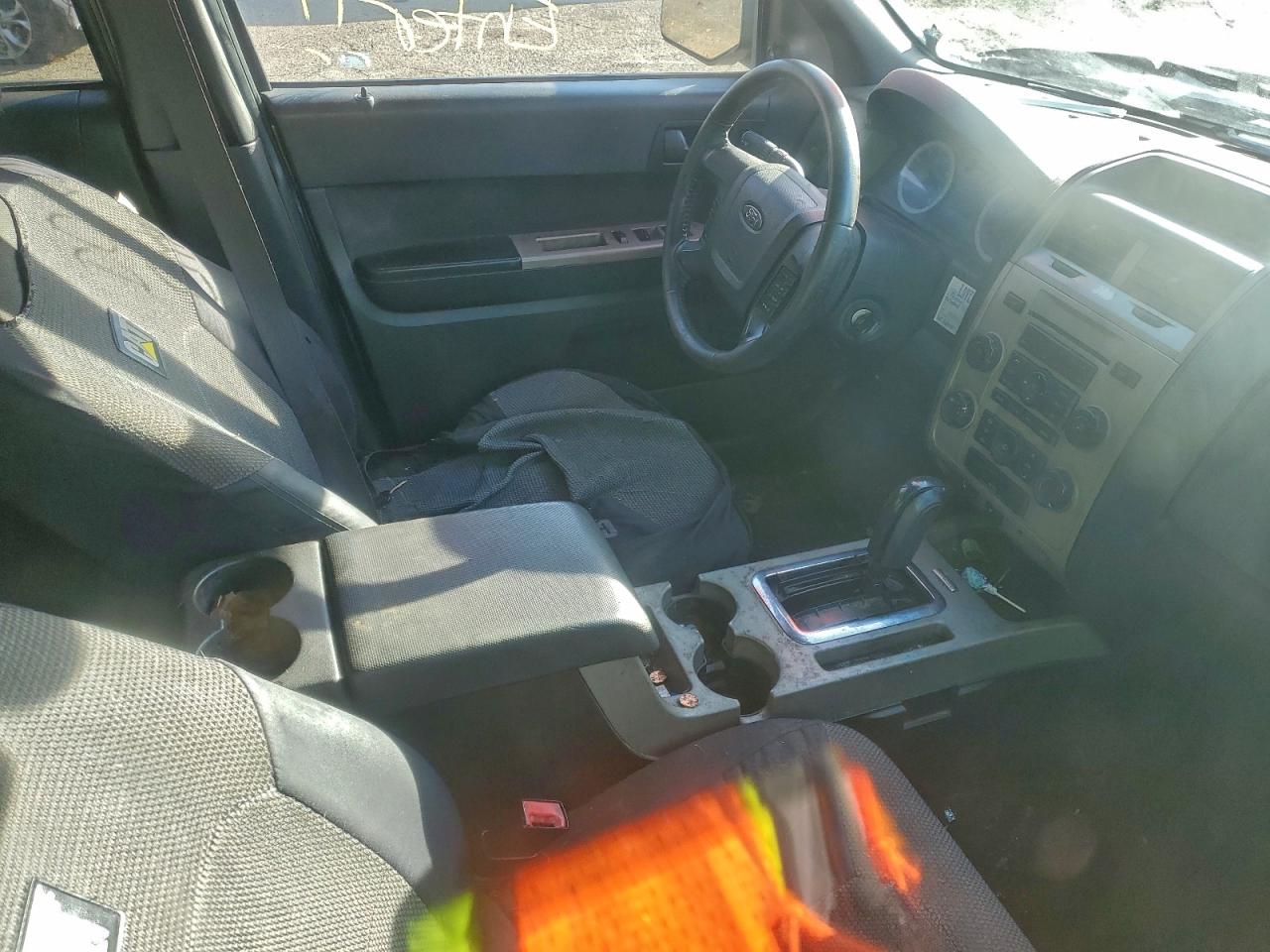 Ford Escape Xlt Image 10