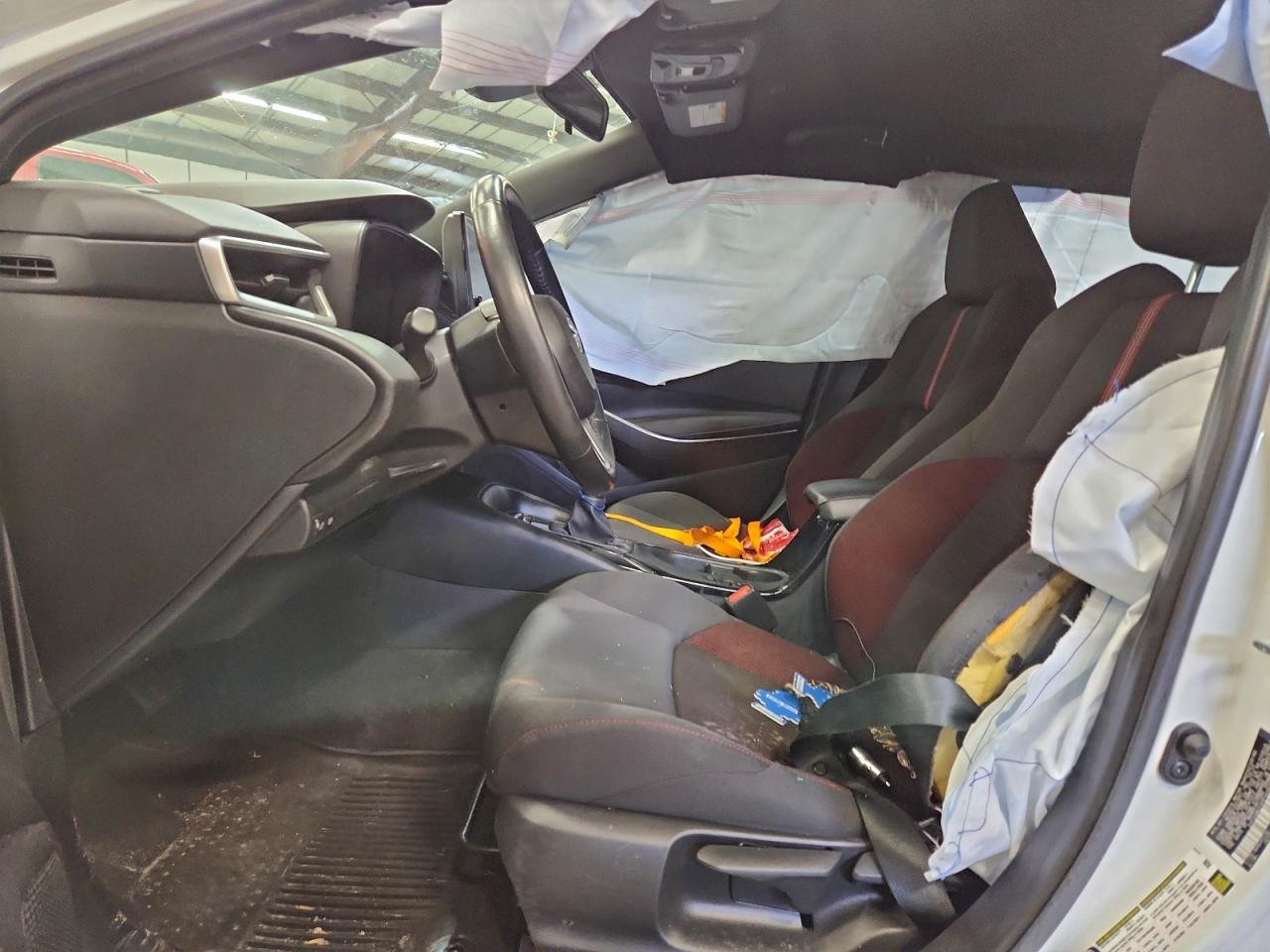 Toyota Corolla Se Image 9