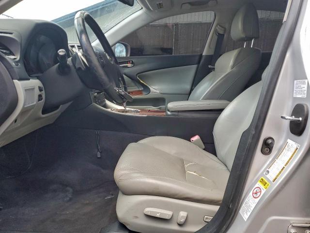 Lexus Is 250 Image 10