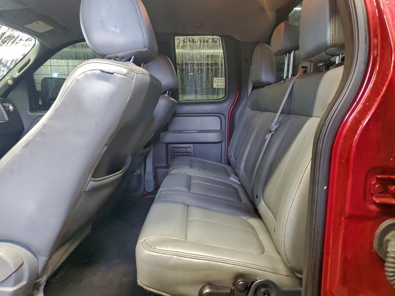 Ford F-150 Super Cab Image 11