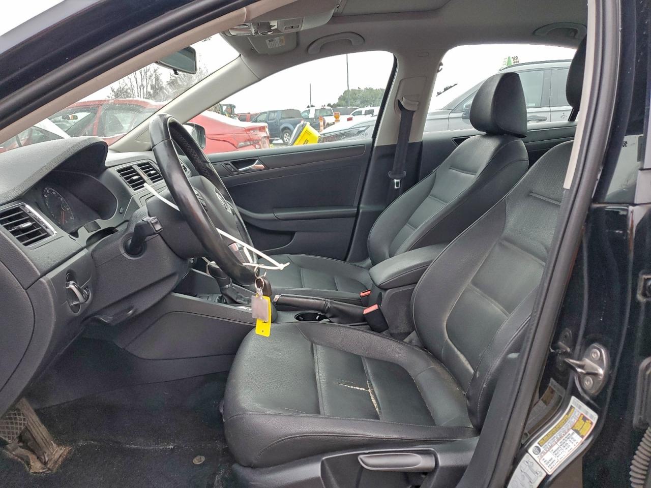 Volkswagen Jetta Se Image 6