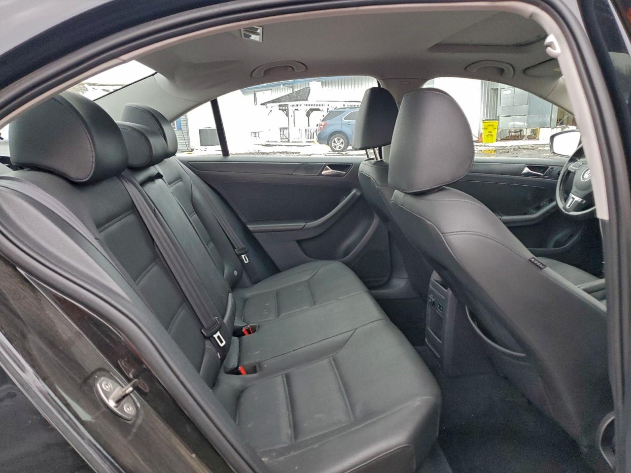 Volkswagen Jetta Se Image 10