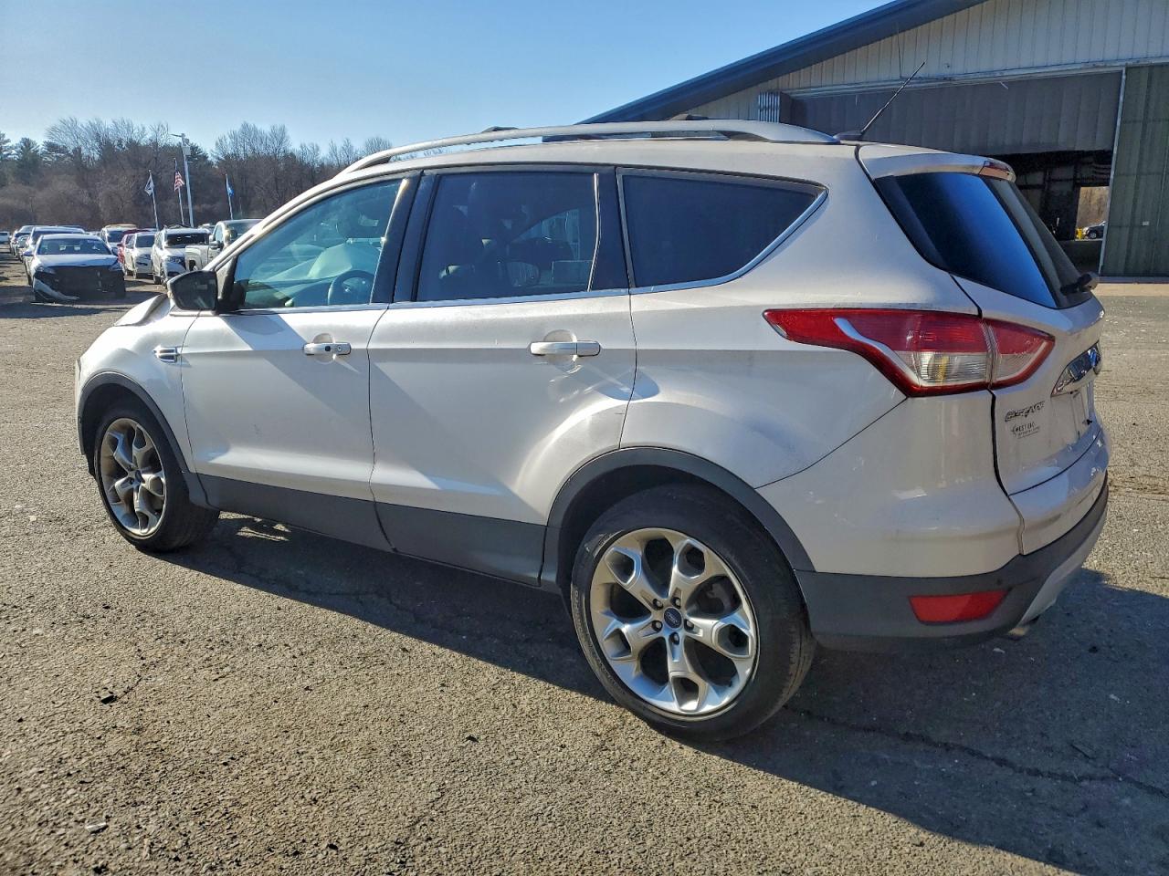 Ford Escape Titanium Image 2