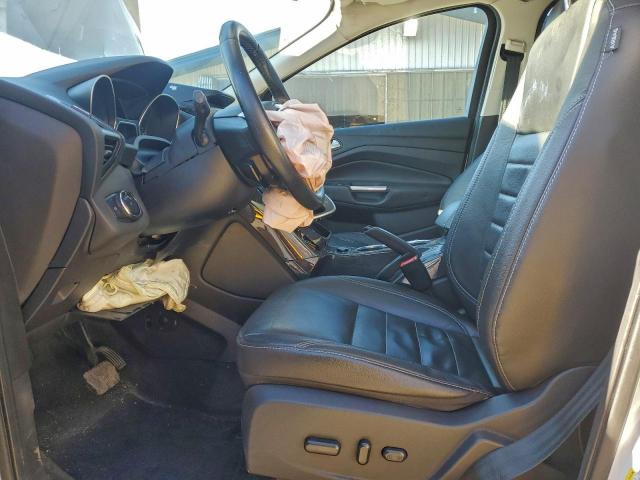 Ford Escape Titanium Image 12