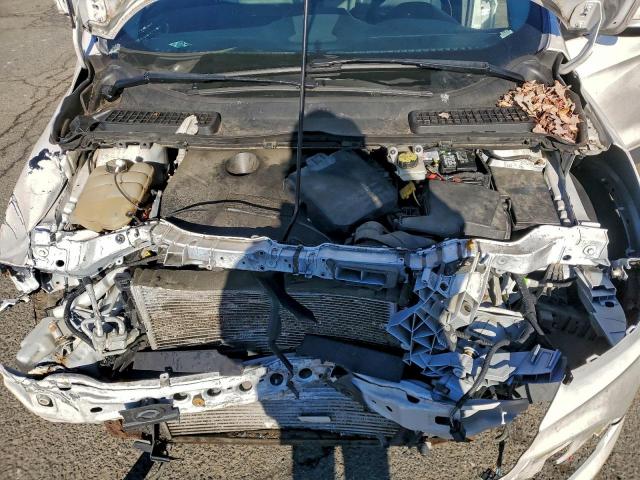 Ford Escape Titanium Image 9