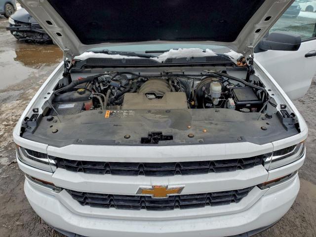 Chevrolet Silverado K1500 Custom Image 8