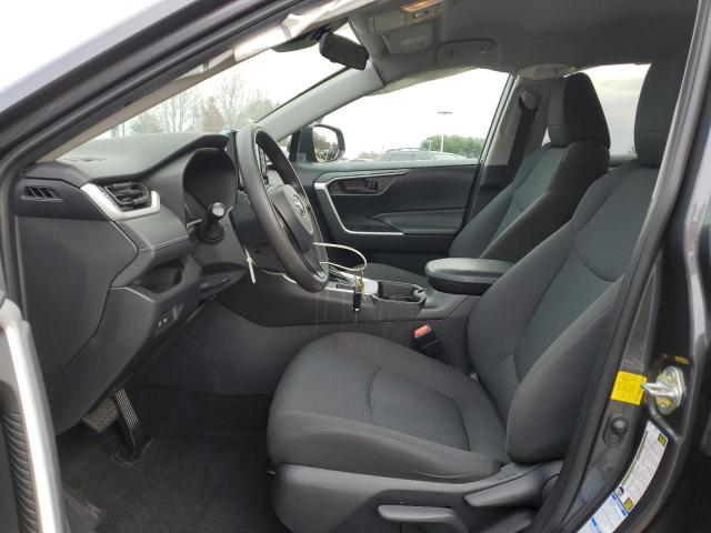 Toyota RAV4 Le Image 9