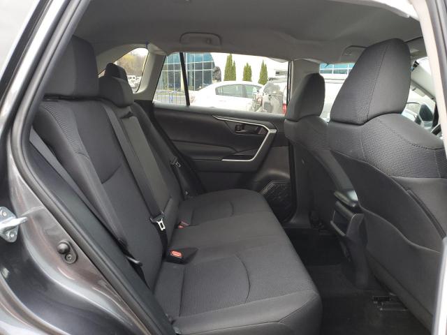 Toyota RAV4 Le Image 10