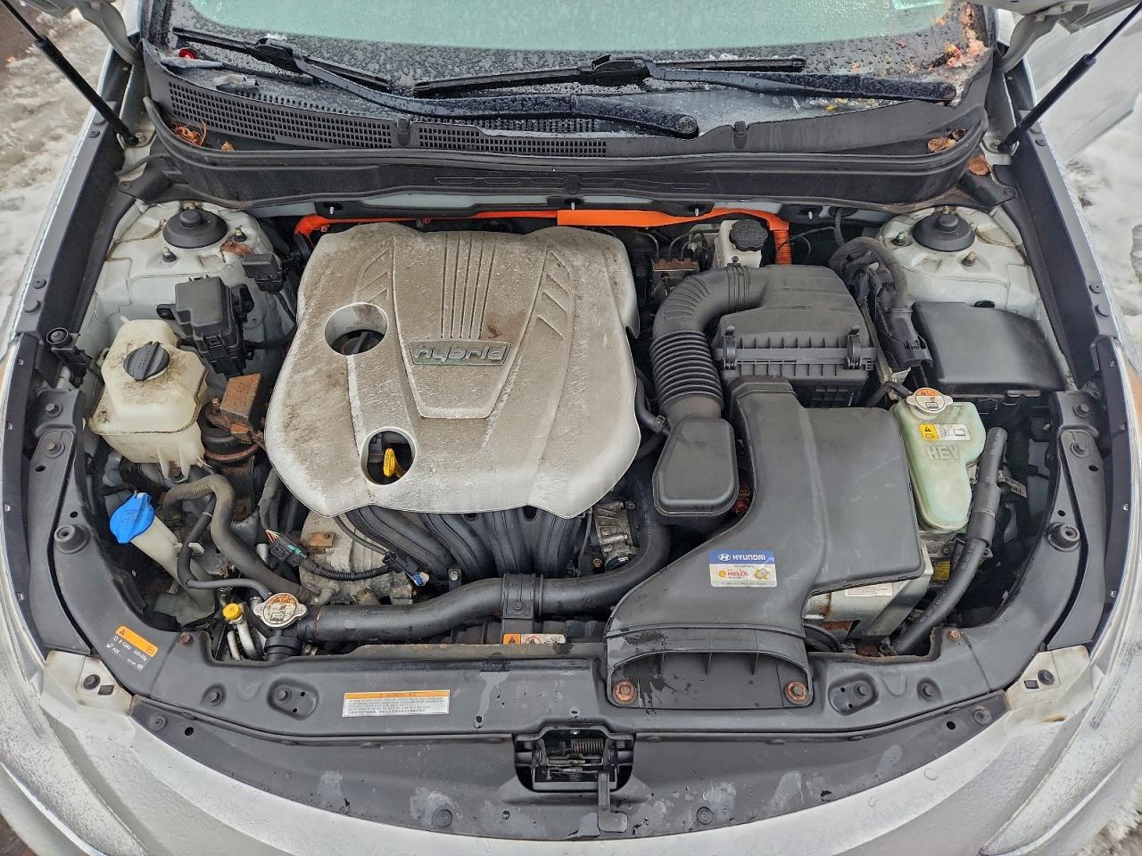 Hyundai SONATA Hybrid Image 9