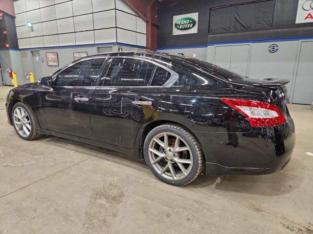 Nissan Maxima S Image 5