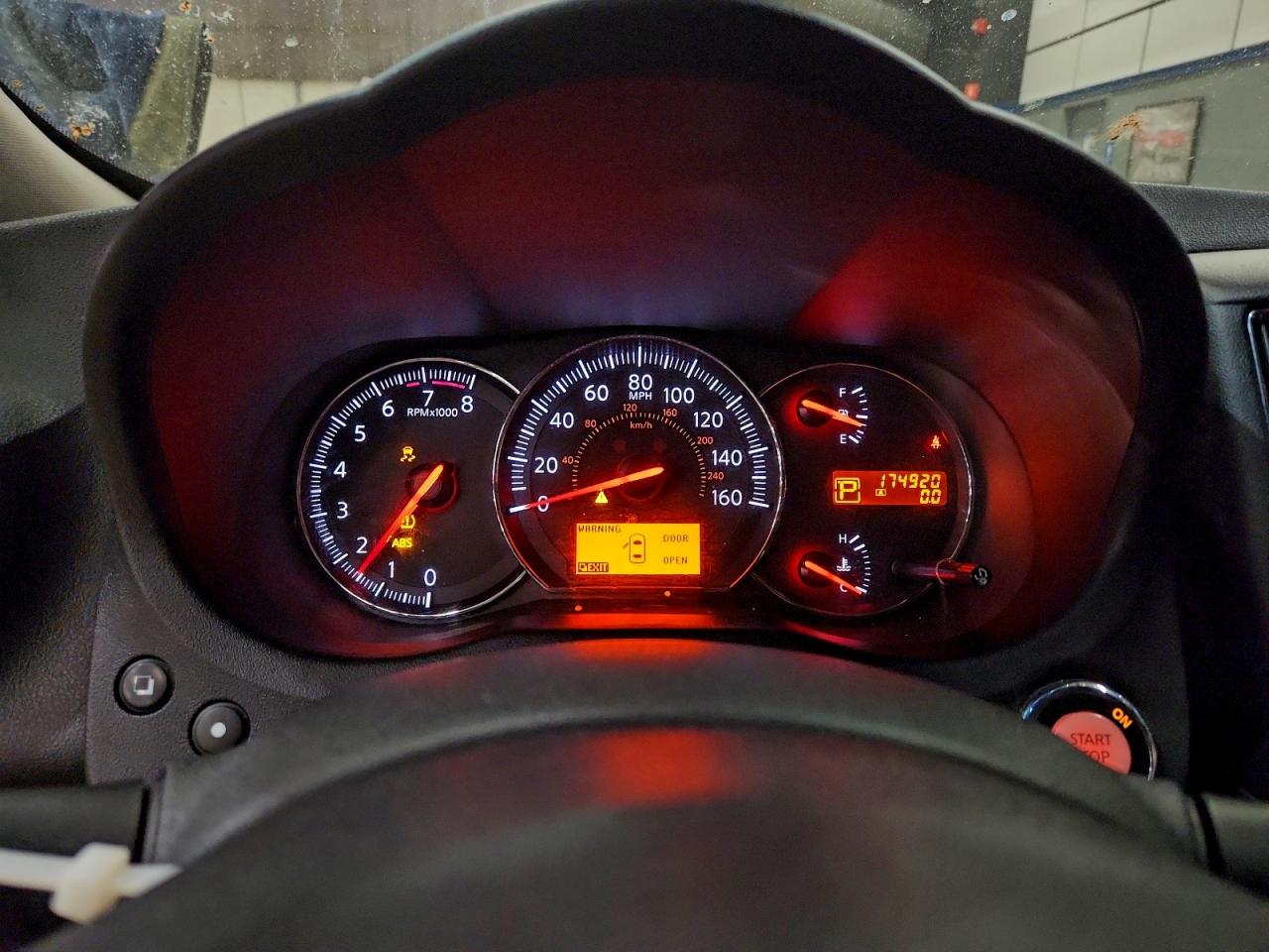 Nissan Maxima S Image 11