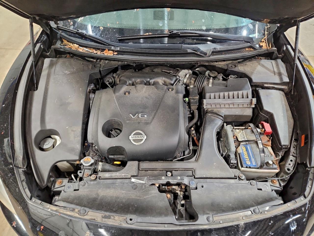 Nissan Maxima S Image 12