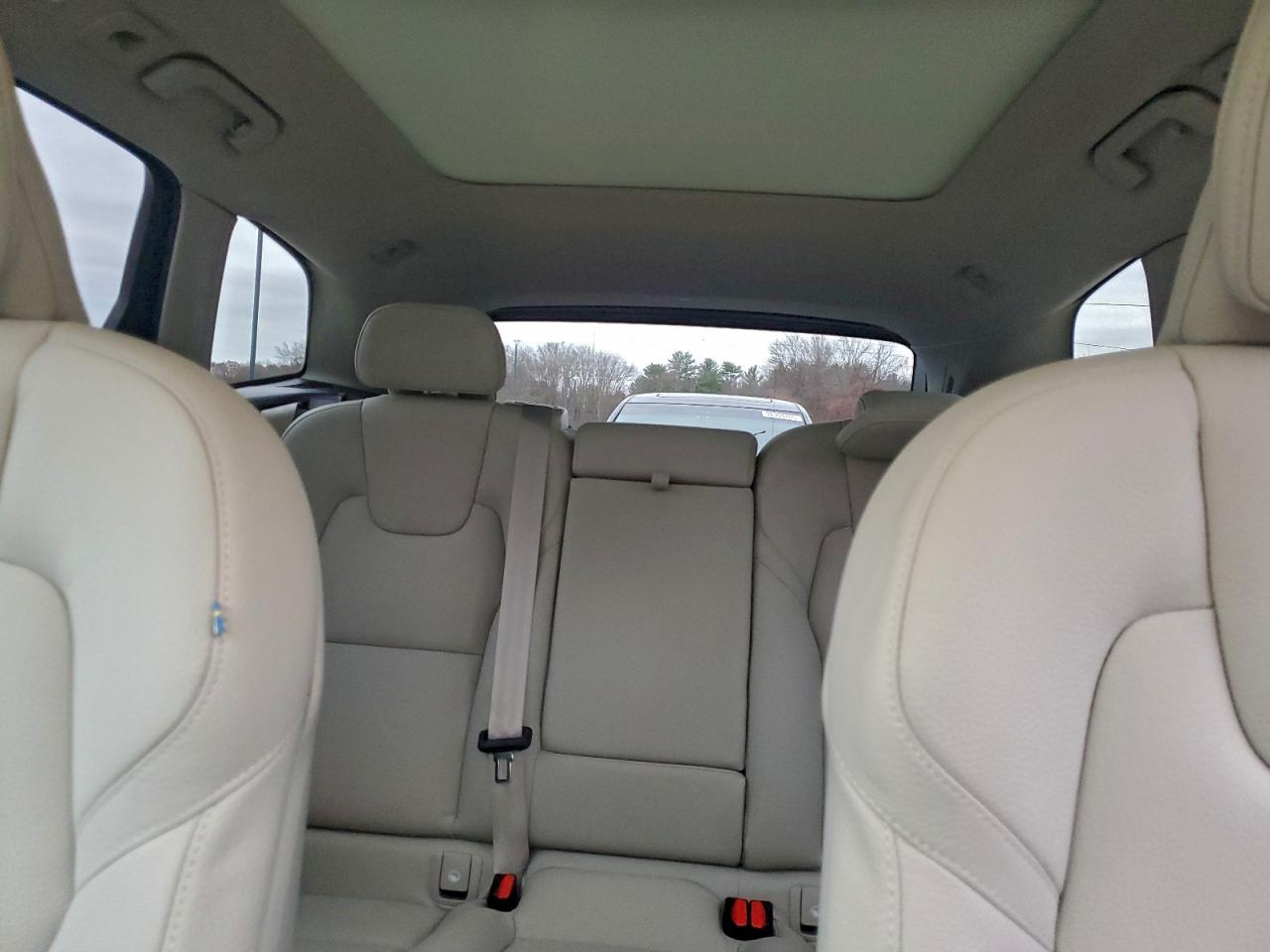 Volvo Xc60 Plus Plus Image 9