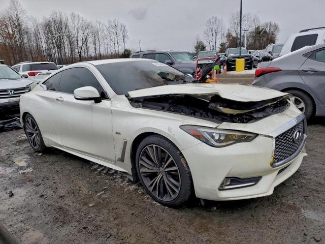 INFINITI Q60 Premium Image 3