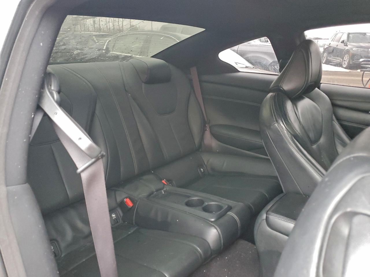 INFINITI Q60 Premium Image 9