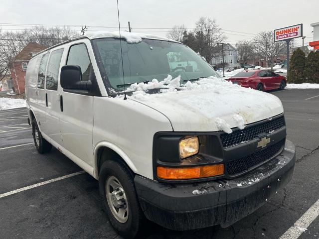 Chevrolet Express Image 6