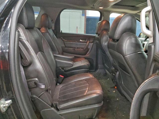 GMC Acadia Denali Image 6