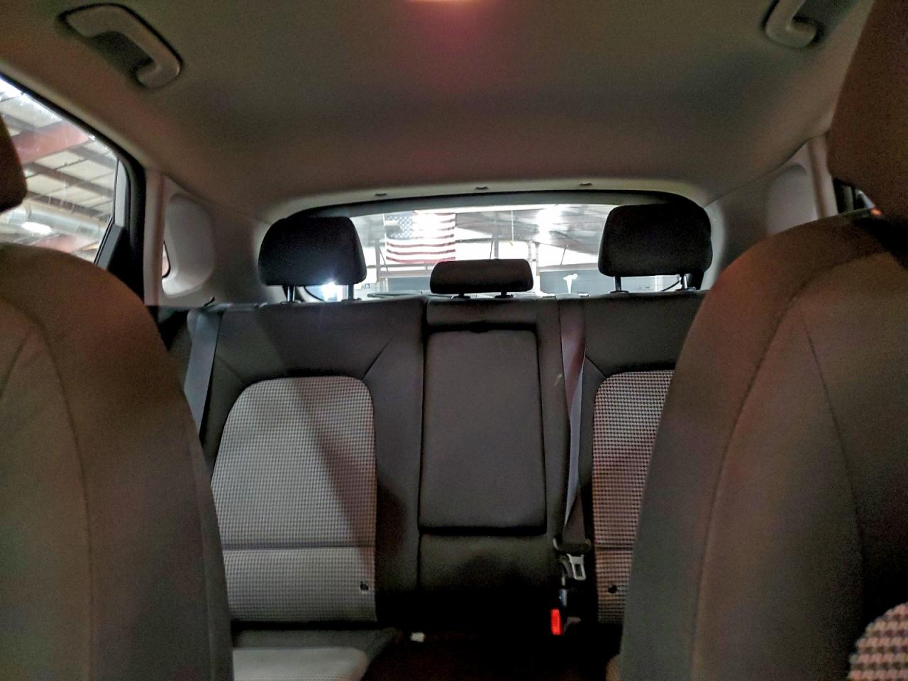 Hyundai KONA Se Image 6