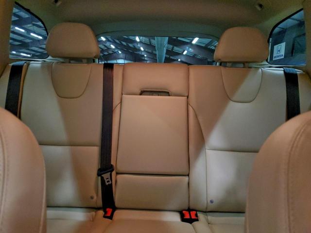 Volvo XC60 T6 Platinum Image 6