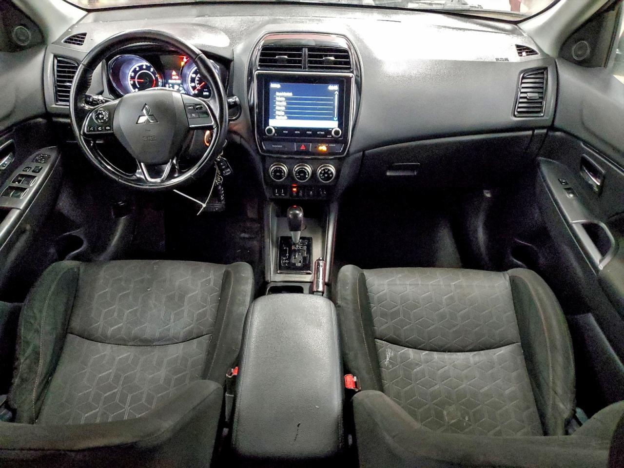 Mitsubishi Outlander Es Image 5