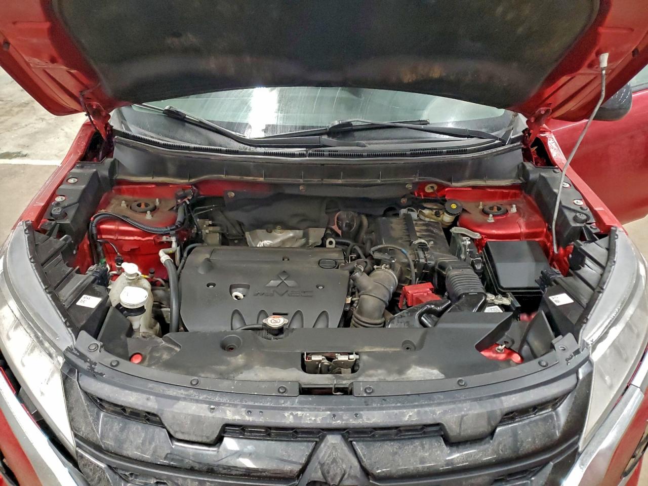 Mitsubishi Outlander Es Image 12