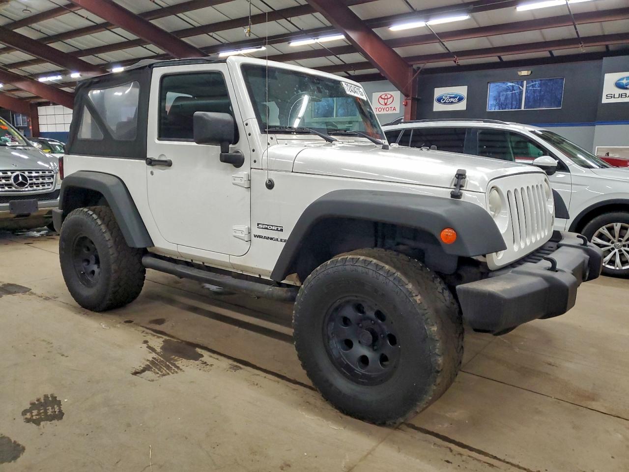 Jeep Wrangler Sport Image 10