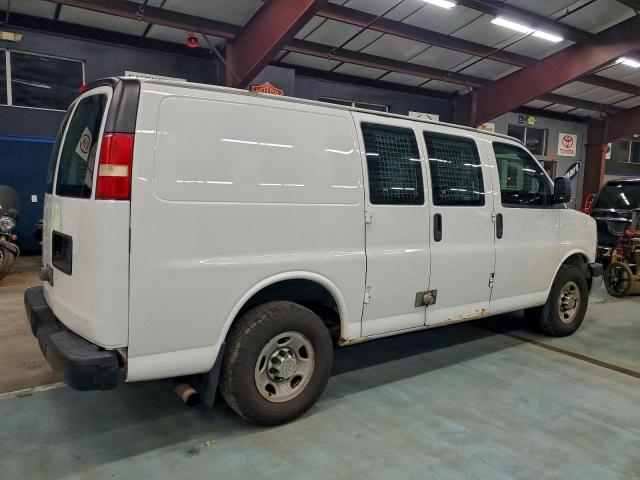 Chevrolet Express Image 8