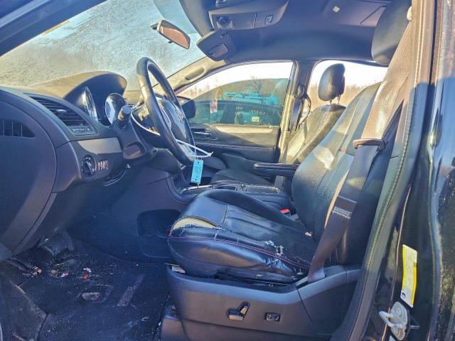 Dodge Caravan R/t Image 7