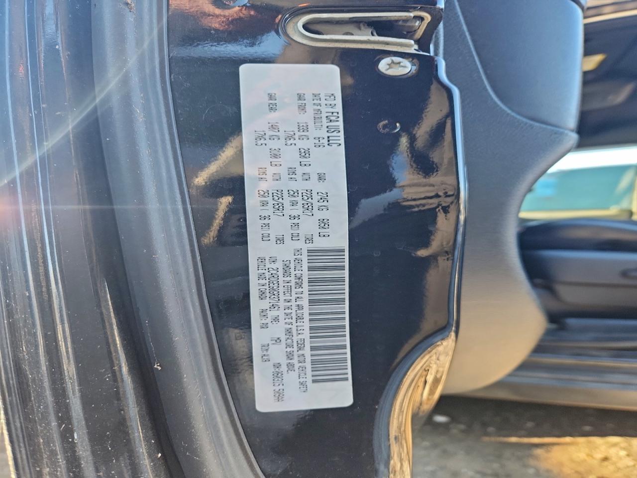 Dodge Caravan R/t Image 11