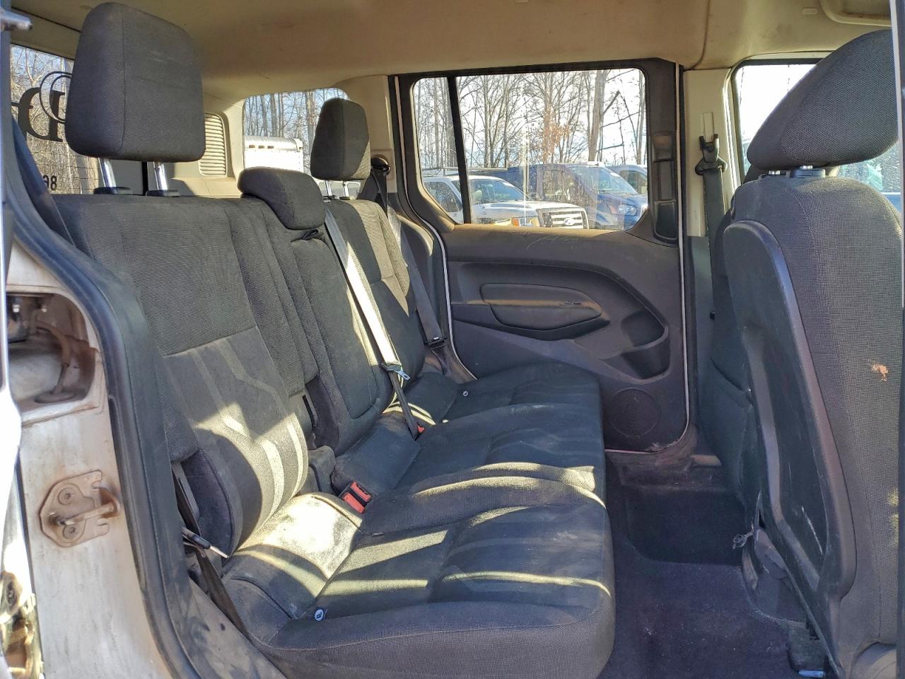 Ford Transit Xlt Image 12