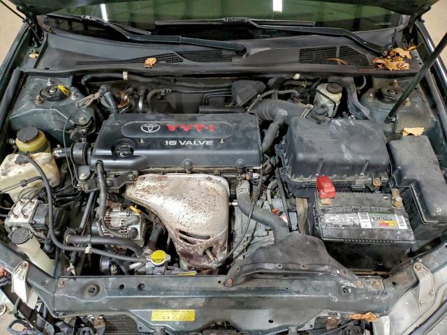 Toyota Camry Le Image 13