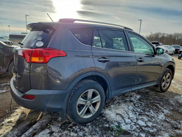 Toyota RAV4 Xle Image 4