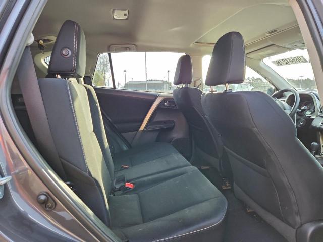 Toyota RAV4 Xle Image 9