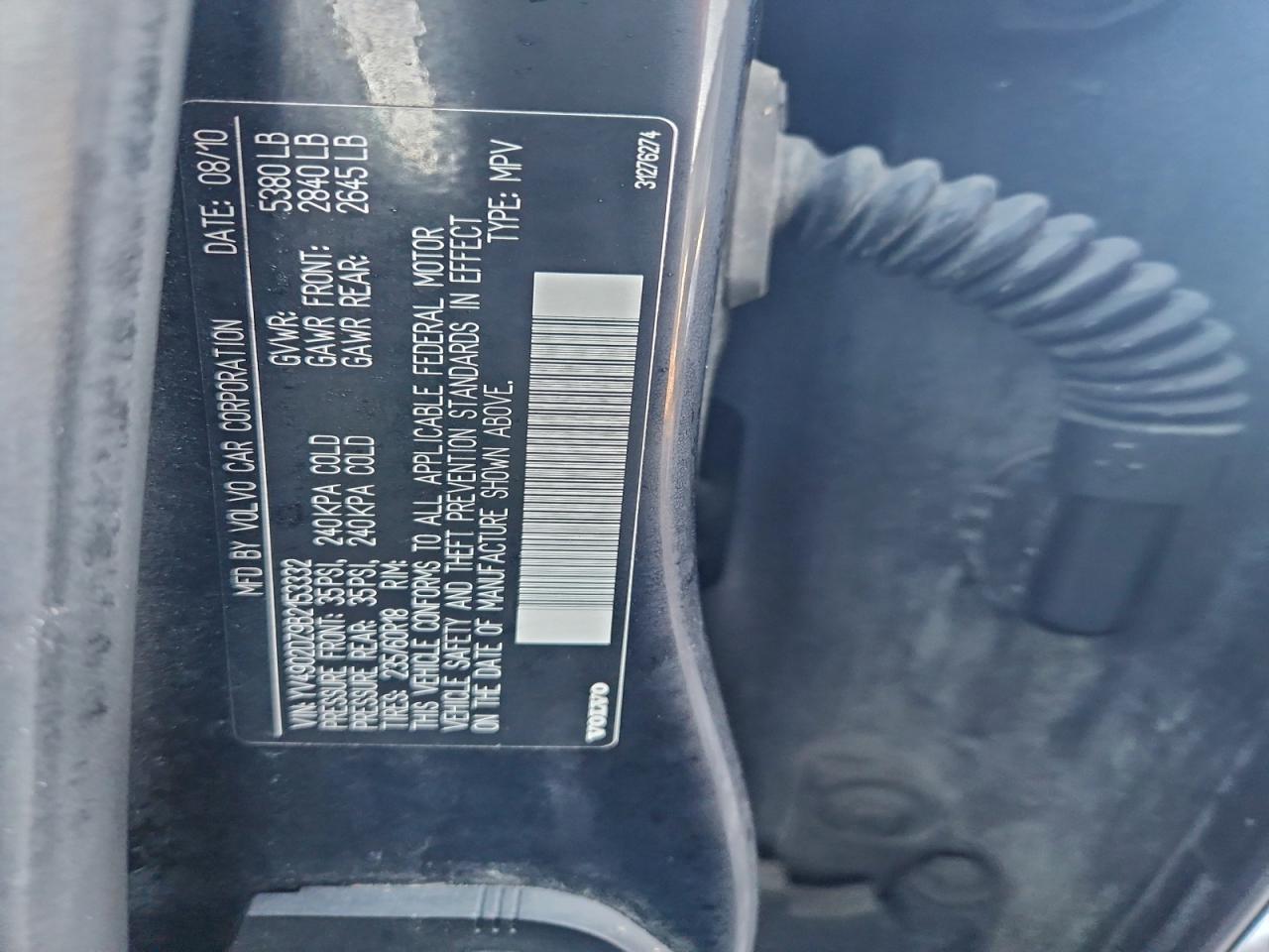 Volvo XC60 T6 Image 8