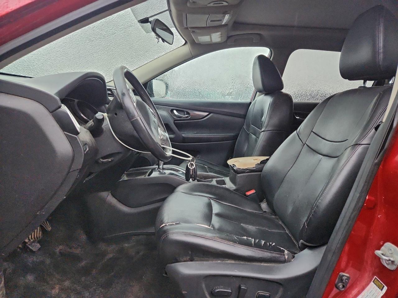 Nissan Rogue S Image 8