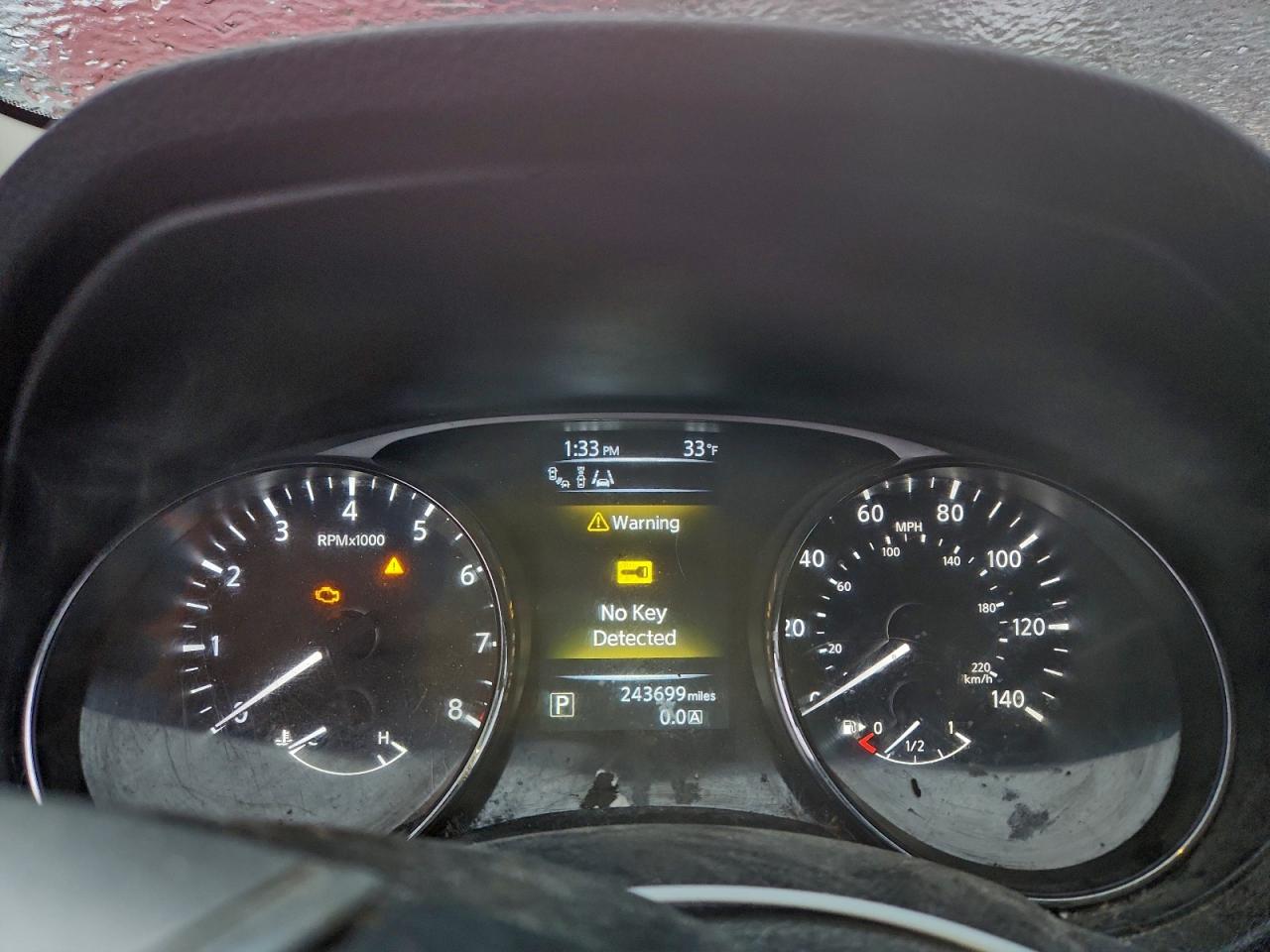 Nissan Rogue S Image 13