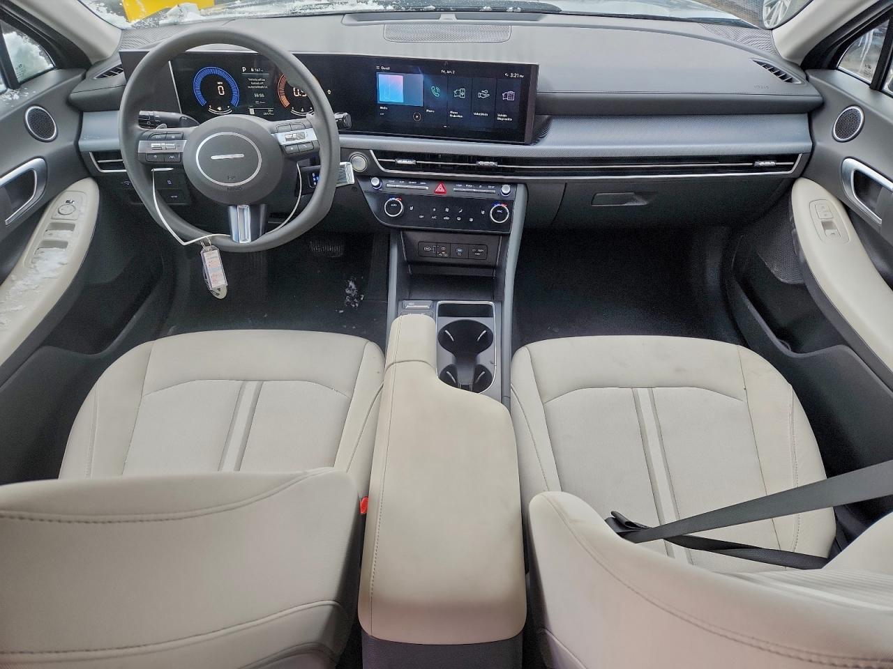 Hyundai SONATA Sel Image 9