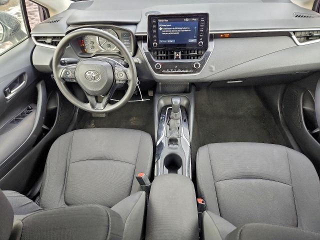 Toyota Corolla Le Image 3