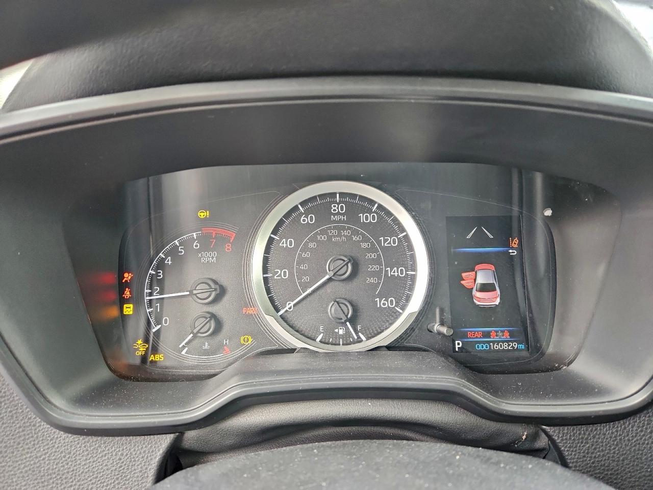 Toyota Corolla Le Image 9