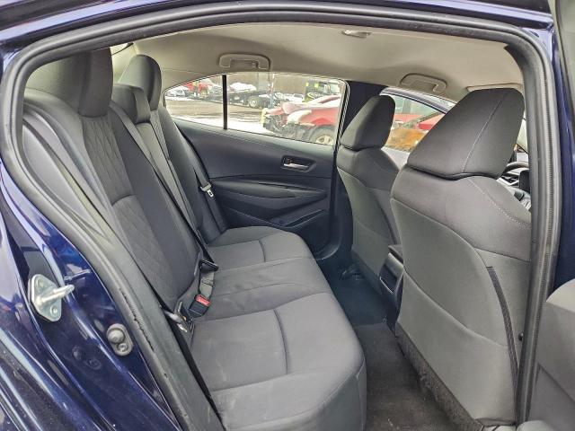 Toyota Corolla Le Image 13