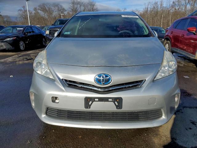 Toyota Prius Image 13