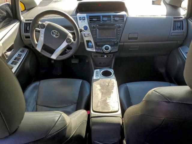 Toyota Prius Image 10