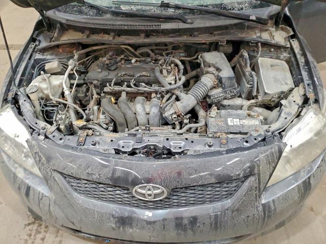 Toyota Corolla Base Image 8