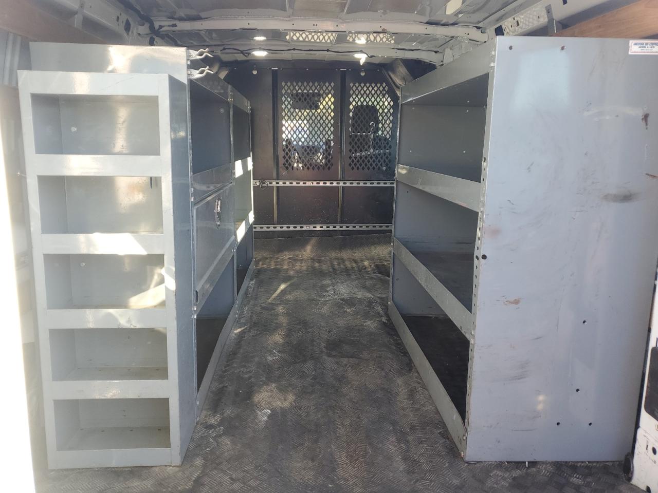 Ford Transit T-250 Image 11